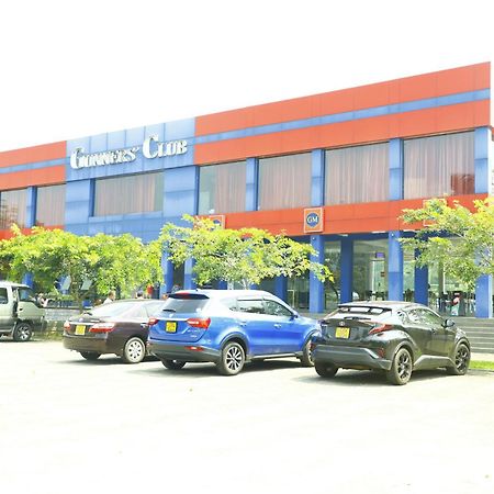 Gunners Club Hotel Minneriya Bagian luar foto